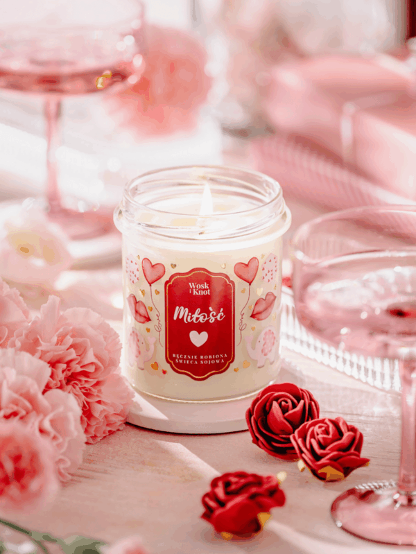 Miłość świeca sojowa